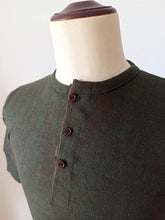 Load image into Gallery viewer, 1930s 1940s - BASSOLS - Deadstock Khaki Green Henley Cotton Shirt - One Size
