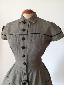1950s - Exquisite Houndstooth Soft Wool Dress - W24.5 (62cm)