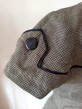 Cargar imagen en el visor de la galería, 1950s - Exquisite Houndstooth Soft Wool Dress - W24.5 (62cm)
