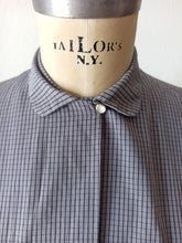 Cargar imagen en el visor de la galería, 1950s - FRANCE - Gorgeous Grey Cotton Pockets Dress - W29 (74cm)
