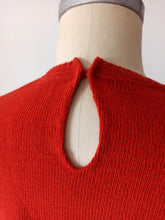Cargar imagen en el visor de la galería, 1960s - DEADSTOCK - MACAP, Spain - Brick Knit Sweater - Sz 3
