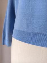 Cargar imagen en el visor de la galería, 1960s - DEADSTOCK - VICENTE, Spain - Blue Knit Sweater - Sz 4
