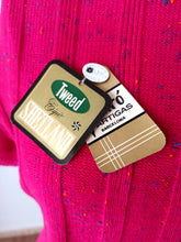 Cargar imagen en el visor de la galería, 1960s - DEADSTOCK - VINTRÓ, Barcelona - Flecked Pink Knit Top - Sz 3

