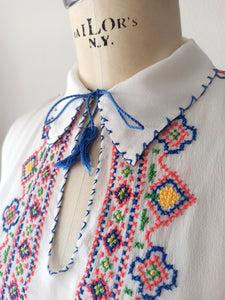 1940s 1950s - Exquisite Hungarian Embroidery Blouse - W28.5 (72cm)