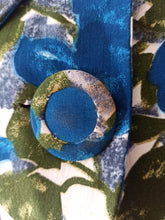 Load image into Gallery viewer, 1950s - Stunning Blue Floral Rayon Dress - W27 (68cm)
