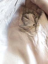 Charger l&#39;image dans la galerie, 1950s - Elegant Italian 2pc Soft Wool Suit - W31 (78cm)
