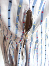 Carica l&#39;immagine nel visualizzatore di Gallery, 1940s 1950s - Adorable Striped Cotton Dress - W26 (66cm)
