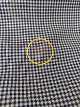 Charger l&#39;image dans la galerie, 1950s - Elegant Italian 2pc Soft Wool Suit - W31 (78cm)
