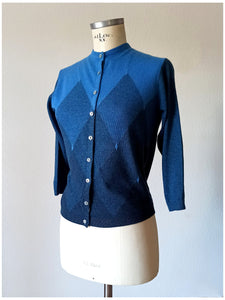1950s - BALLANTYNE, Scotland - Precious Blue Argyle Cashmere Cardigan - Sz 38
