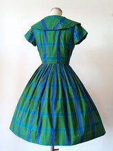 Load image into Gallery viewer, 1950s - RACELL, France - Stunning Green Blue Cotton Dress - W26 (66cm)
