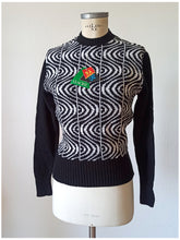 Charger l&#39;image dans la galerie, 1960s 1970s - DEADSTOCK - MACAP, Spain - Knit Sweater - Sz 52
