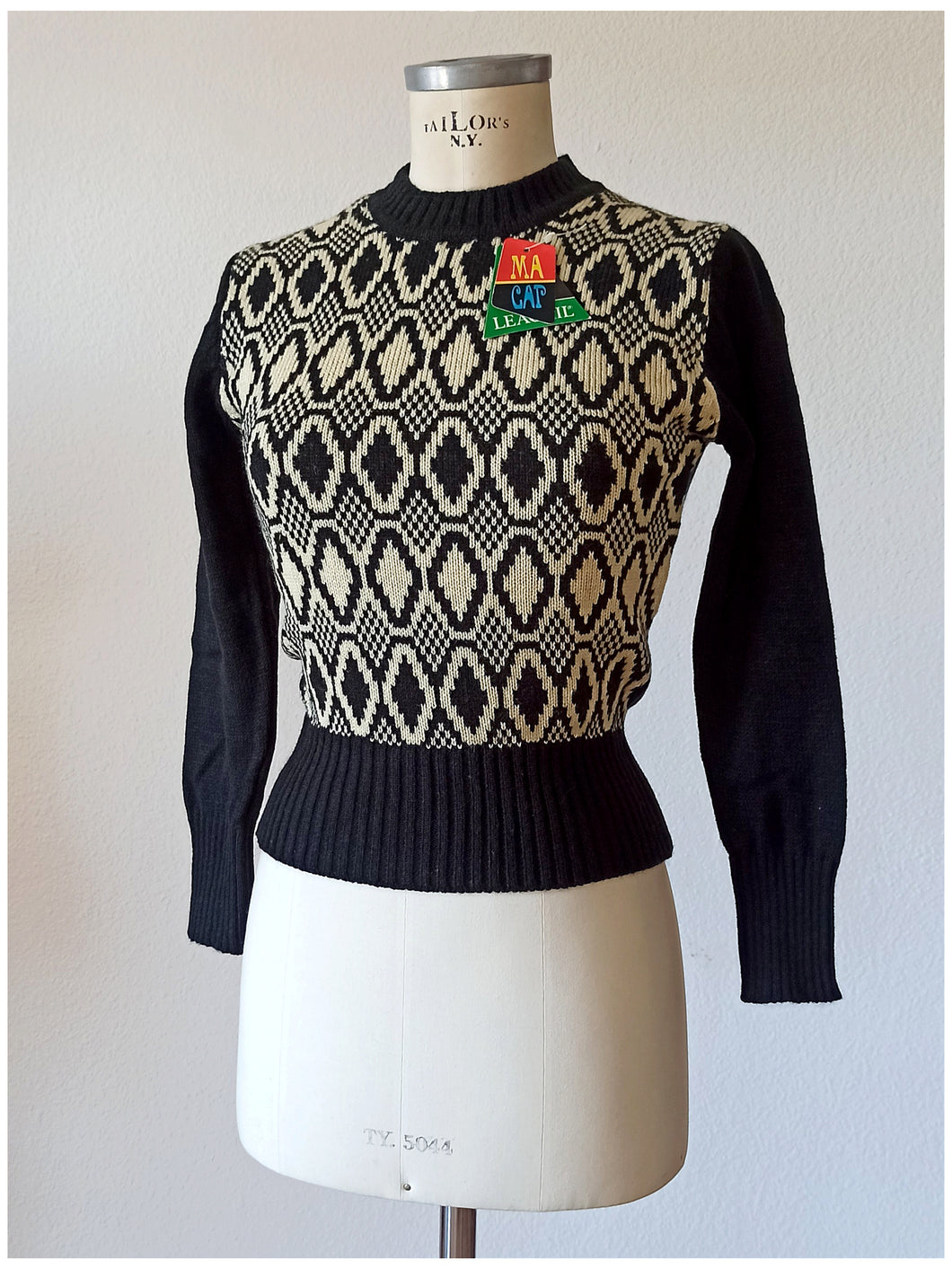 1960s 1970s - DEADSTOCK - MACAP, Spain - Knit Sweater - Sz 48