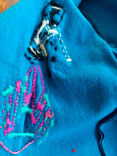 Charger l&#39;image dans la galerie, 1940s 1950s - Gorgeous Blue Embroidered Mexican Jacket
