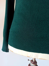 Load image into Gallery viewer, 1950s - GLENEAGLES KNITWEAR, Scotland - Forest Green Men&#39;s Cashmere Sweater - Sz 40
