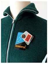 Load image into Gallery viewer, 1960s 1970s - NORDPOL - Deadstock Men&#39;s Green Zipper Jacket - Sz 4

