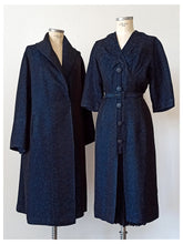 Cargar imagen en el visor de la galería, 1950s - POVEL&#39;S, Paris - Outstanding Couture Coat Dress - W31 (80cm)
