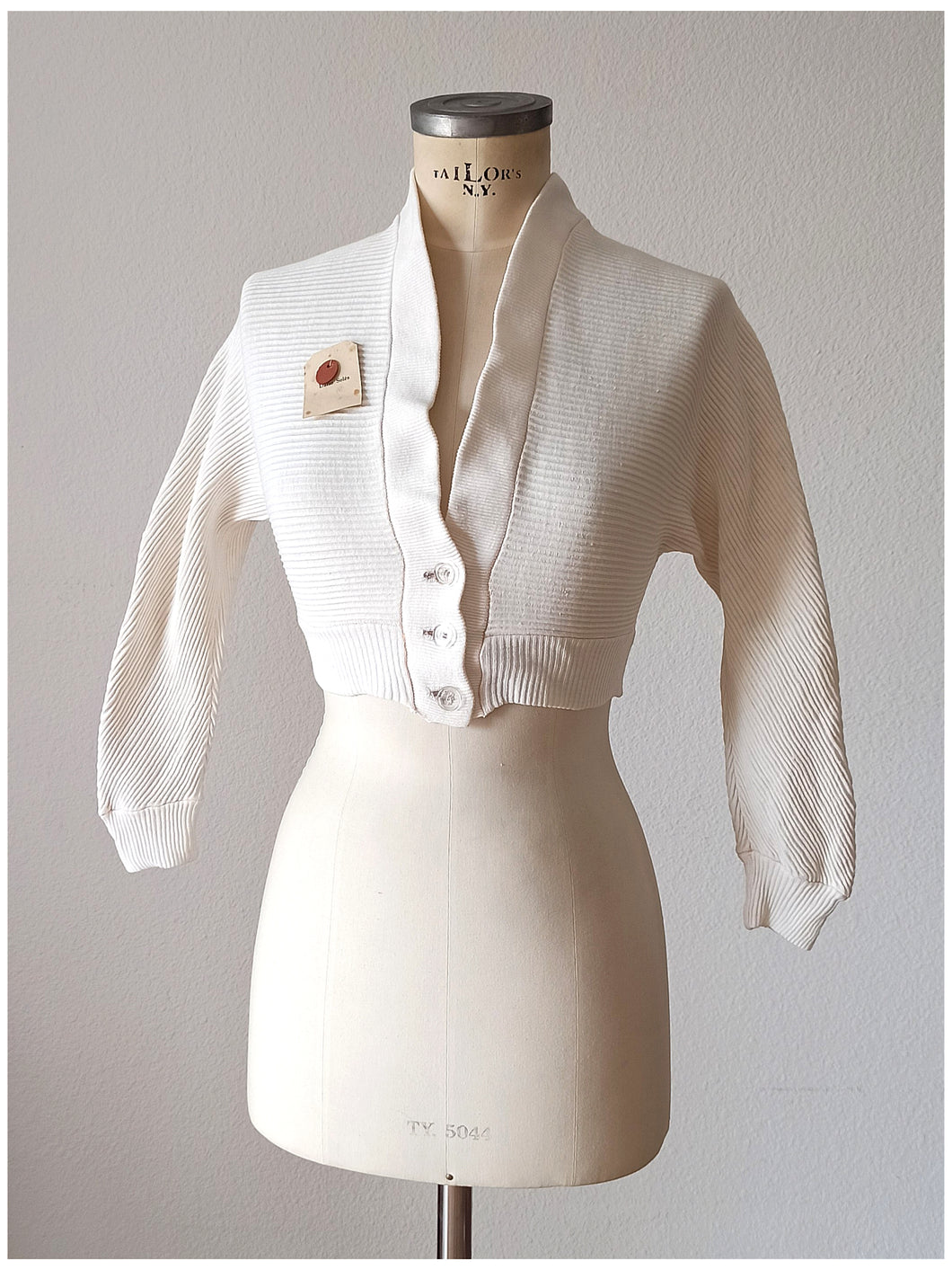 1950s - DARIO SOLES, Spain - Deadstock White Cropped Cardigan - Sz XS/S