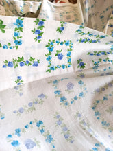Carica l&#39;immagine nel visualizzatore di Gallery, 1950s 1960s - Adorable Roseprint Cotton Dress - W28.5 (72cm)
