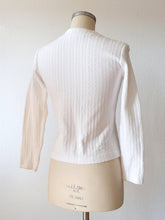 Load image into Gallery viewer, 1950s - DARIO SOLES, Spain - Deadstock White Cardigan - Sz 2
