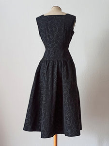 1950s - Superb Black Bolero Dress - W25 (64cm)