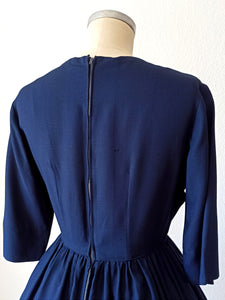 1950s - Adorable Navy Blue Rayon Dress - W26 (66cm)