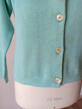 Charger l&#39;image dans la galerie, 1950s - CASALS &amp; COMAS - Deadstock Turquoise Cardigan - Sz 3
