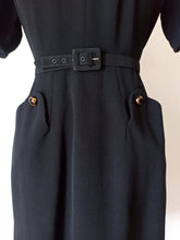 Cargar imagen en el visor de la galería, 1940s - Superb French Black Soft Wool Dress - W29 (74cm)

