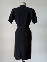 Cargar imagen en el visor de la galería, 1940s - Superb French Black Soft Wool Dress - W29 (74cm)
