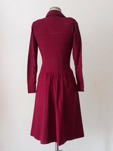 Load image into Gallery viewer, 1930s 1940s - Stunning Burgundy Embroidered Wool Dress - W27.5 (70cm)
