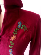 Load image into Gallery viewer, 1930s 1940s - Stunning Burgundy Embroidered Wool Dress - W27.5 (70cm)
