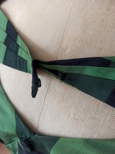 1950s - Spectacular Strapless Green Satin Dress - W24.5 (62cm)