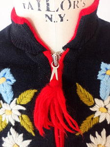 1940s - Gorgeous Black Embroidery Cardigan