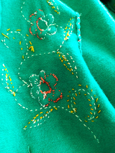 1950s - Adorable Green Embroidered Wool Vest