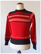 Load image into Gallery viewer, 1940s 1950s - FASHION HILL, USA - Wool Men&#39;s Sweater - Sz Small
