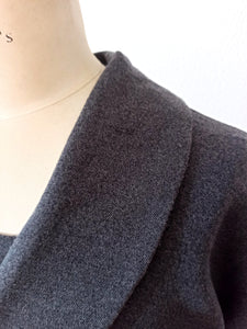 1950s - HOLYROOD, Scotland - Gorgeous Grey Jersey Wool Dress - W26/27 (66/68cm)