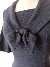 Load image into Gallery viewer, 1950s - HOLYROOD, Scotland - Gorgeous Grey Jersey Wool Dress - W26/27 (66/68cm)
