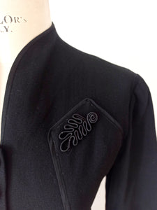 1940s - Stunning Black Wool Belted Dress - W31 (80cm)