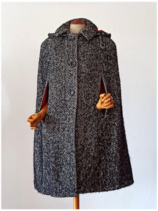 1950s 1960s - Fabulous Wool Hooded Cape