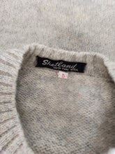 Load image into Gallery viewer, 1960s - MACAP, Spain - Deadstock Shetland Wool Sweater - Sz 5
