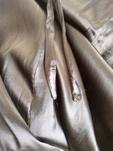 Cargar imagen en el visor de la galería, 1940s - Superb Black Wool Coat
