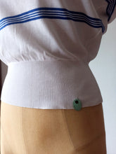 Cargar imagen en el visor de la galería, 1940s 1950s - Deadstock Zipper Back Cotton Top
