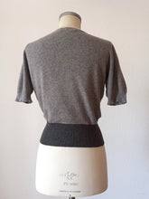 Charger l'image dans la galerie, 1940s 1950s - BALLANTYNE, Scotland - Iconic Intarsia Cashmere Jumper
