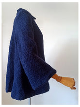 Charger l'image dans la galerie, 1930s 1940s - Fabulous Bell Sleeves Wool Cape Coat
