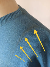 Charger l&#39;image dans la galerie, 1940s 1950s - MARVA, Spain - Deadstock Blue Cotton Knit Top
