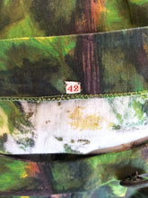 Load image into Gallery viewer, 1950s - PARIS - Stunning Green Abstract Floral Cotton Dress - W27.5 (70cm)
