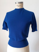 Load image into Gallery viewer, 1950s - BALLANTYNE, Scotland - Royal Blue Cashmere Twin Set - Sz 36
