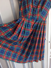 Laden Sie das Bild in den Galerie-Viewer, 1940s 1950s - Joblot x 4 Dresses

