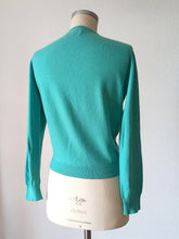 Cargar imagen en el visor de la galería, 1950s - PRINGLE, Scotland - Turquoise Cashmere Cardigan
