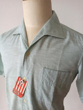 Charger l'image dans la galerie, 1950s - CAREN, Spain - Deadstock Turquoise Rockabilly Shirt - Sz 2
