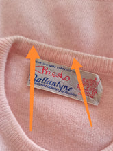 Load image into Gallery viewer, 1950s 1960s - BALLANTYNE, Scotland - Cashmere Sweater
